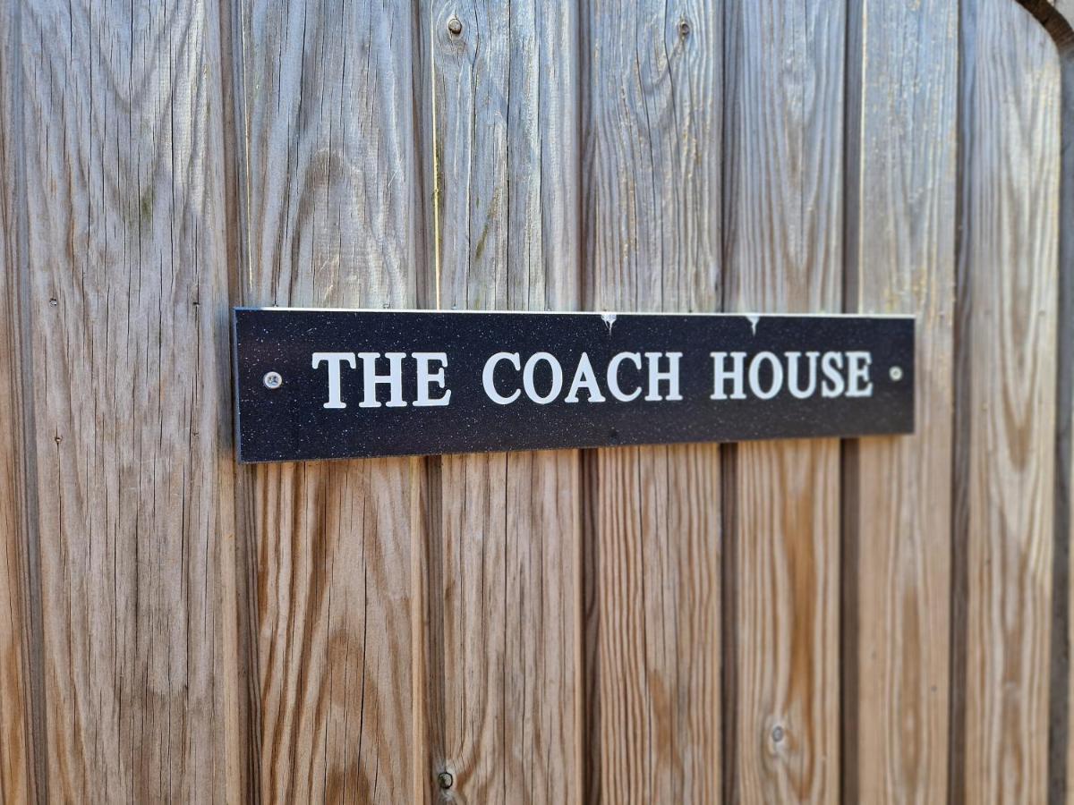 The Coach House Villa Hawkhurst Eksteriør billede