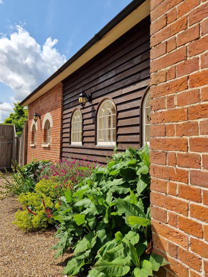 The Coach House Villa Hawkhurst Eksteriør billede